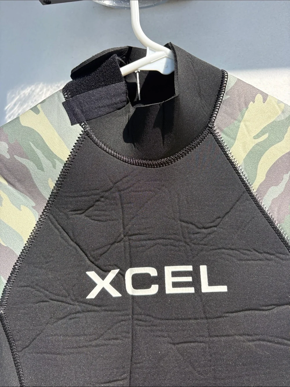 XCEL 3/2mm Boys Black Wetsuit with Camo Sleeves